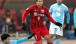 中超上港爆料最新新闻,揭秘球队备战与转会传闻